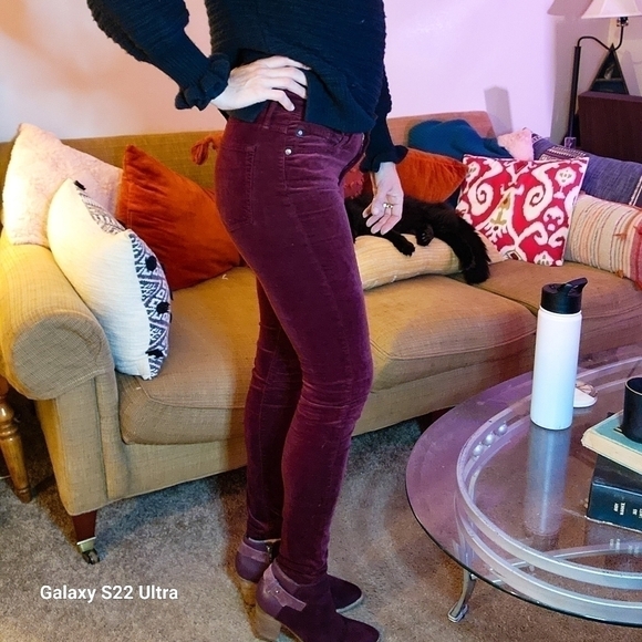 𝅺adriano Goldschmied Ruby Red Velvet Farrah Skinny Size 26 - Picture 3 of 7